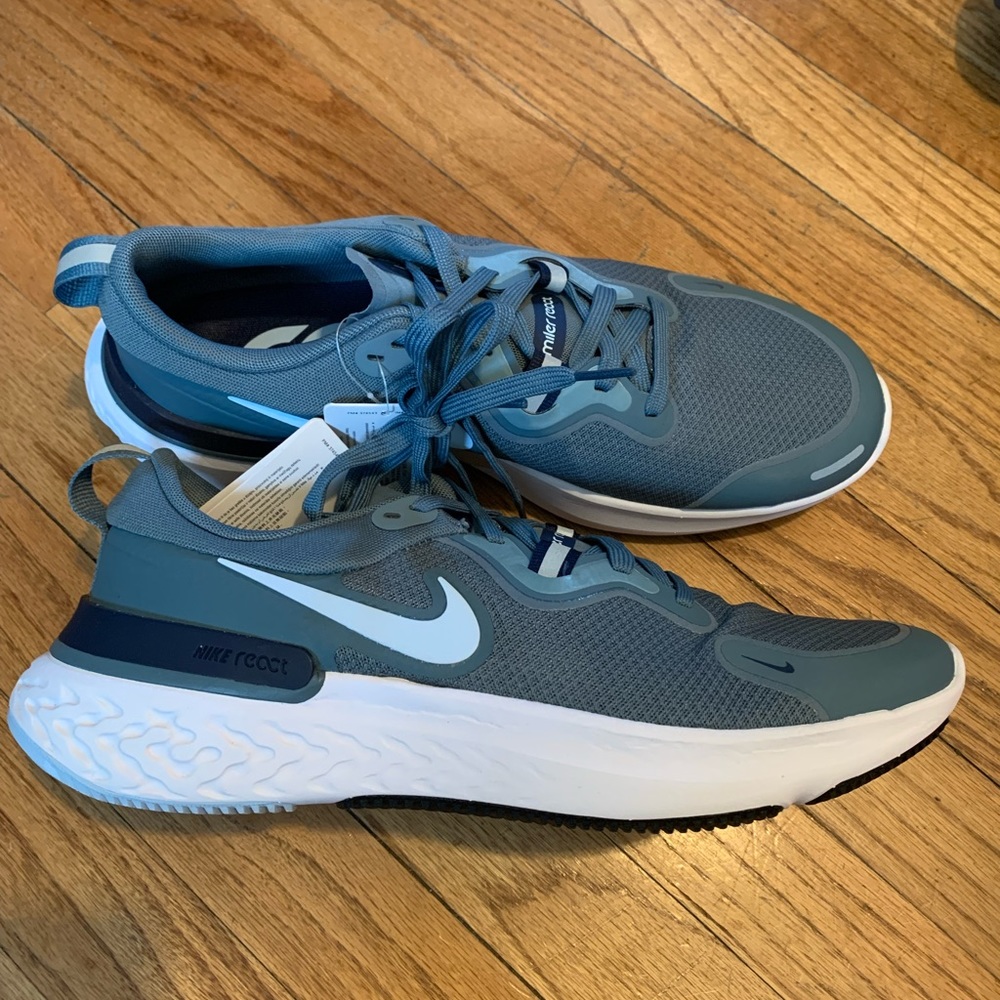 Brand New Nike React Mens 10
